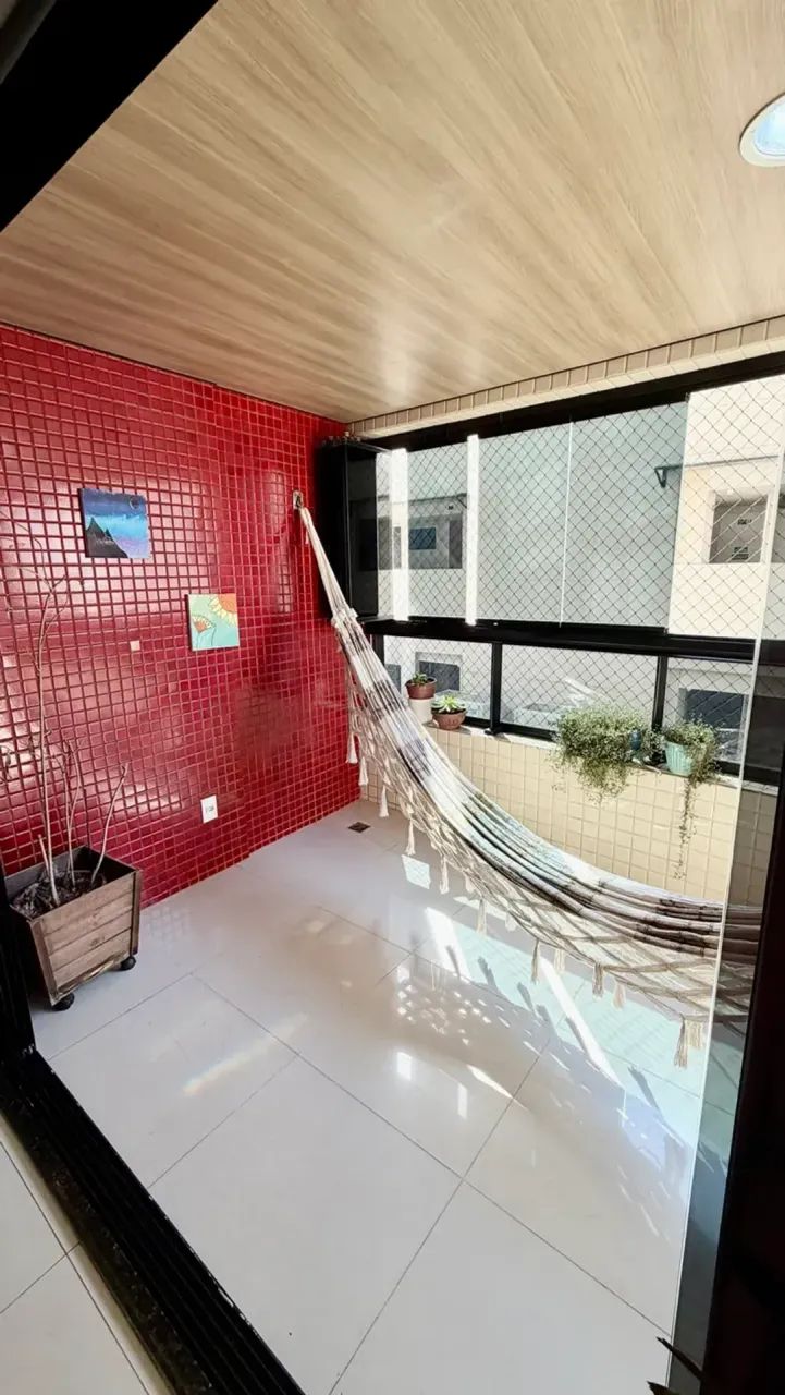 Apartamento Edf Classic 147m2 4 quartos sendo 3 suites - Foto 2