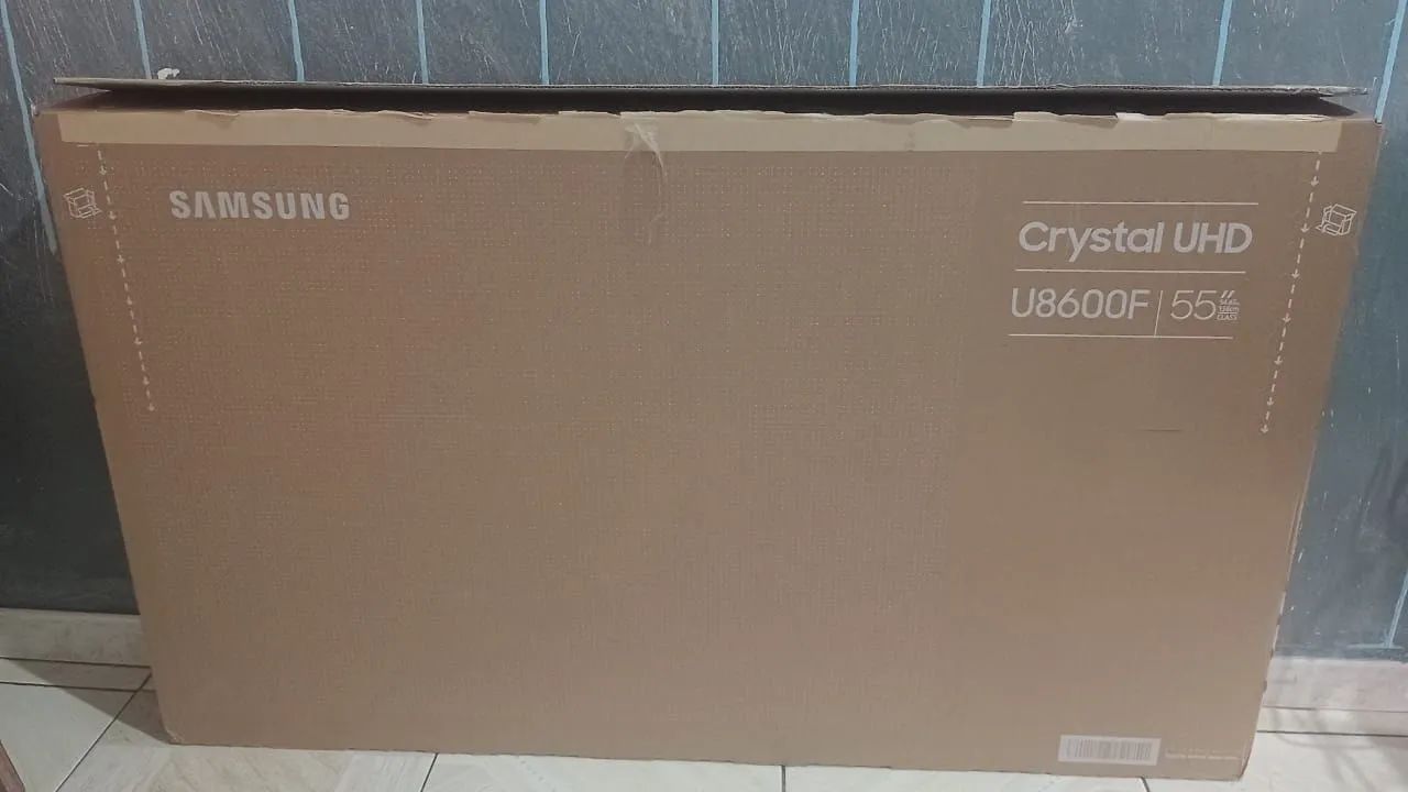 Caixa de 55 polegadas 