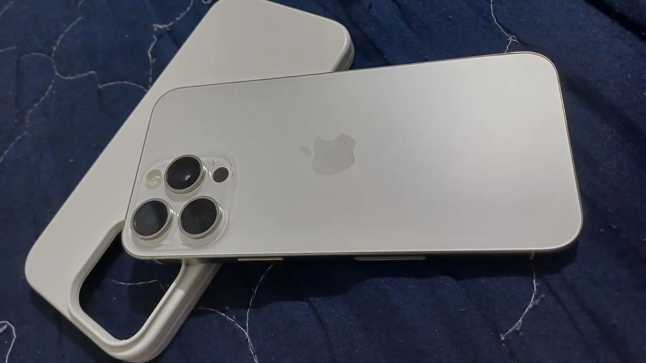 Iphone 15 Pro Max - Foto 5