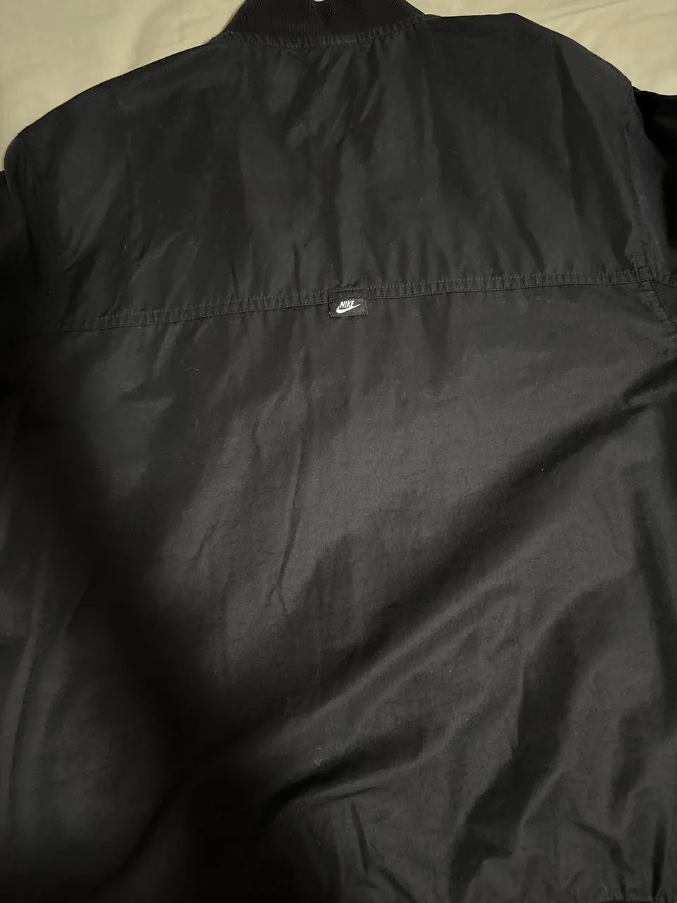 Jaqueta Bomber nike preta original  - Foto 3