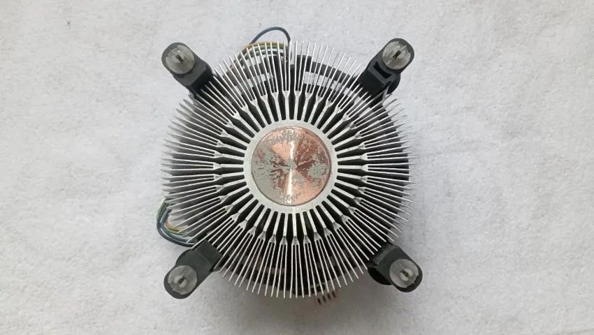 Intel Core i7-950 + Cooler  - Foto 4