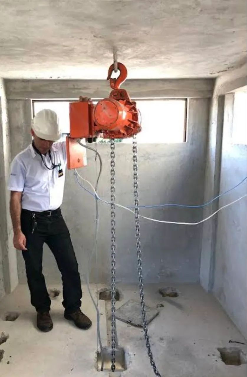 VAGA PARA MONTADOR DE ELEVADORES  - Foto 3