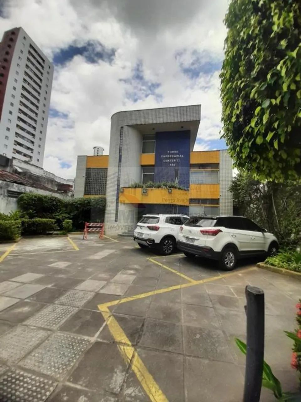 Center Torre II