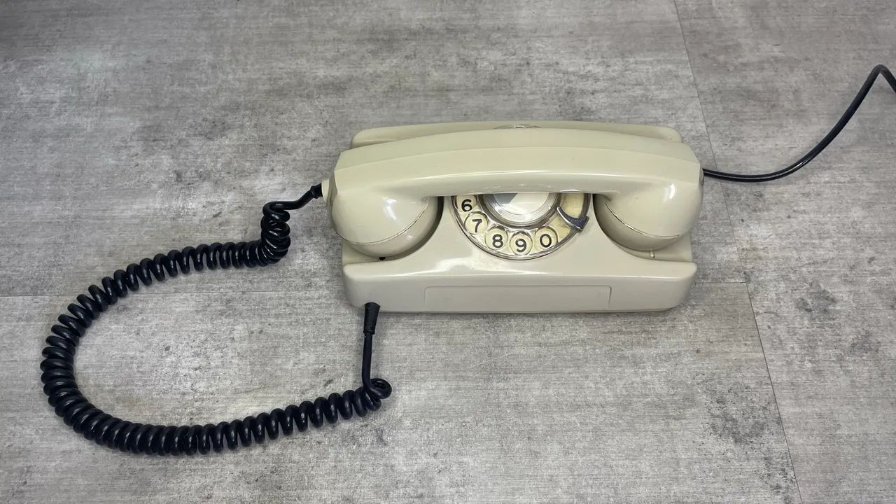 Telefone de mesa anos 80 - Foto 4