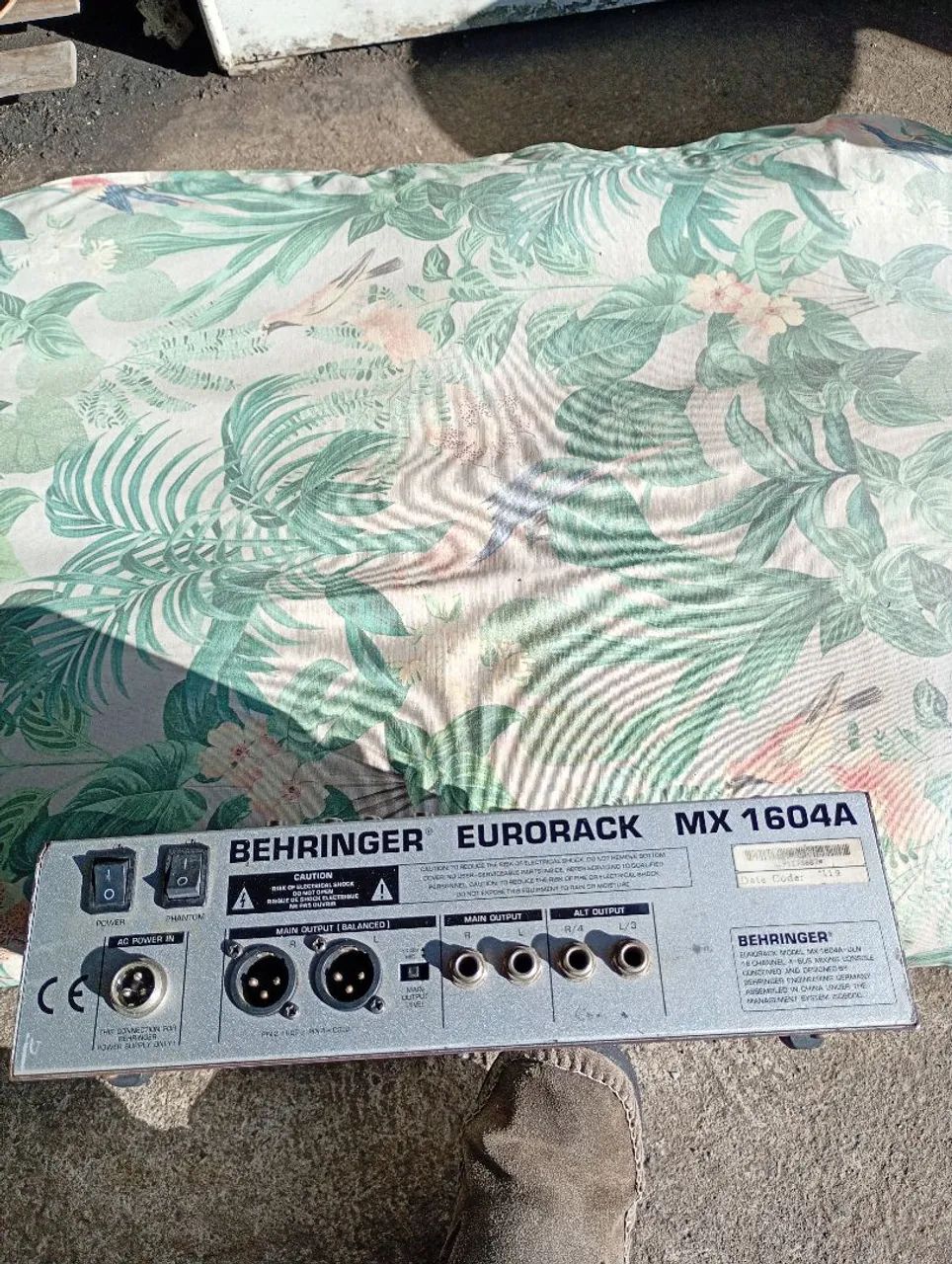 Mesa de som Beringer  - Foto 2