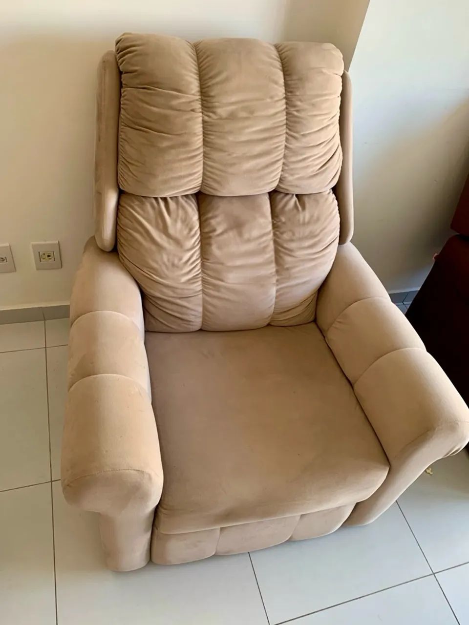 Poltrona Reclinável Suede Bege - Herval - Foto 4