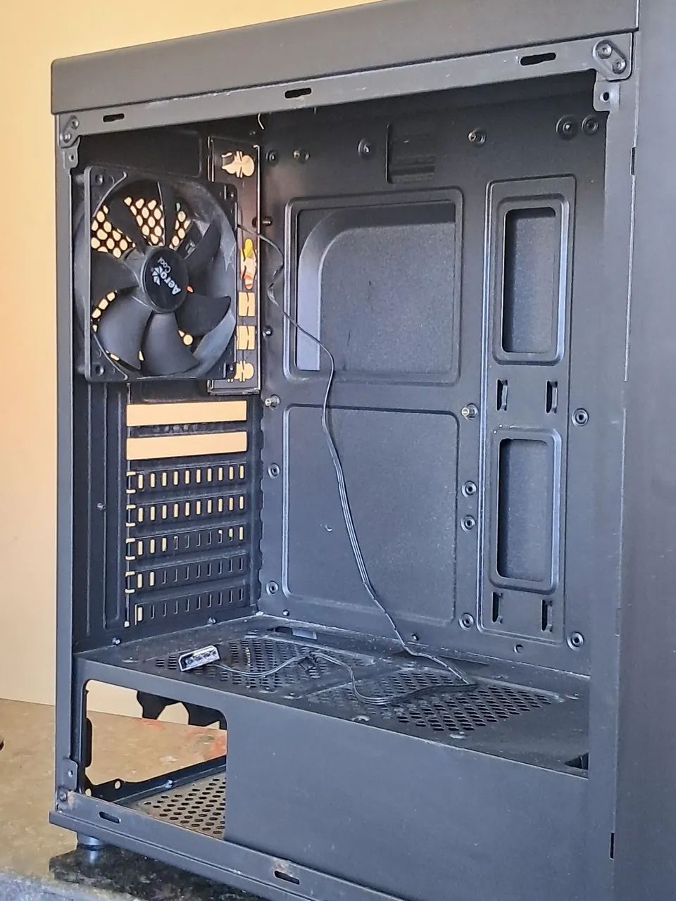 Gabinete Gamer  - Foto 2