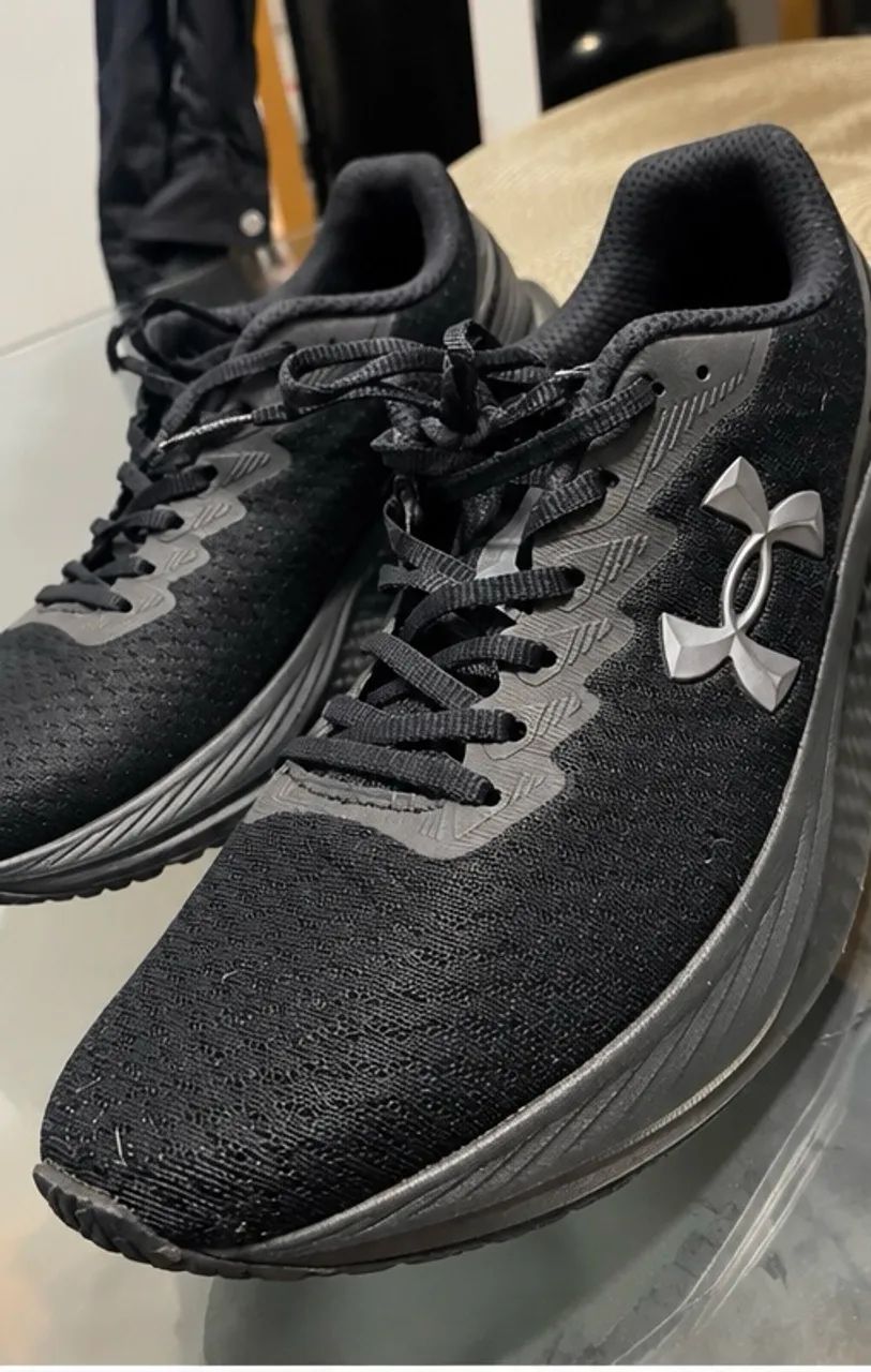 Tênis Under Armour Charged Wing 2 