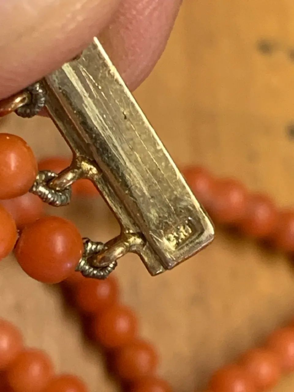 Colar de coral com fecho de ouro - Foto 5