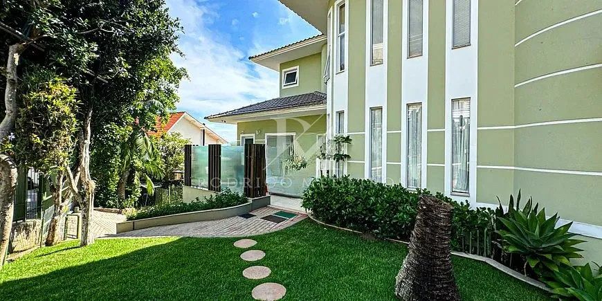 Casa frente mar com 4 suítes em Cacupé Florianópolis - Foto 2