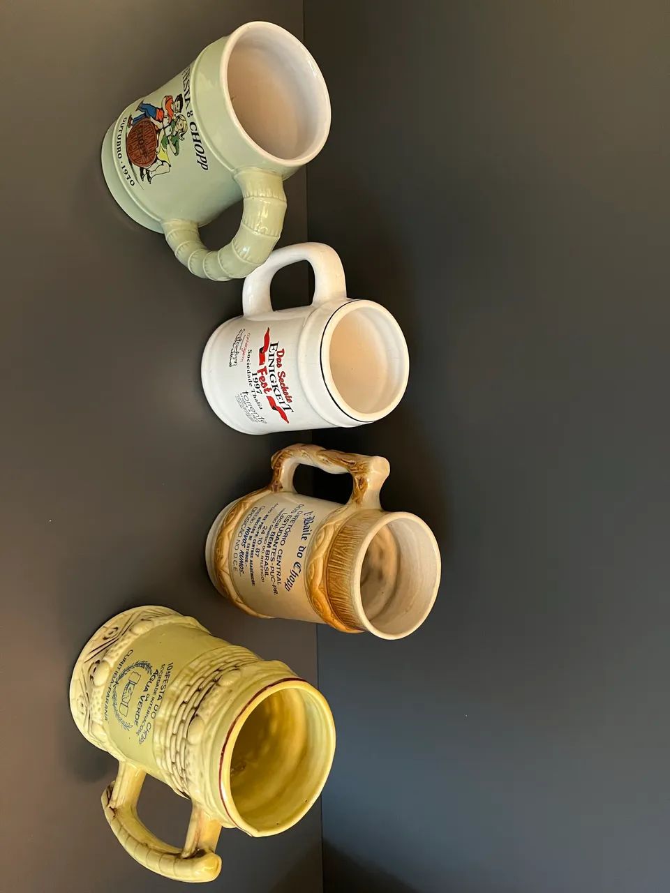Conjunto de 4 canecos de chopp antigos  - Foto 3
