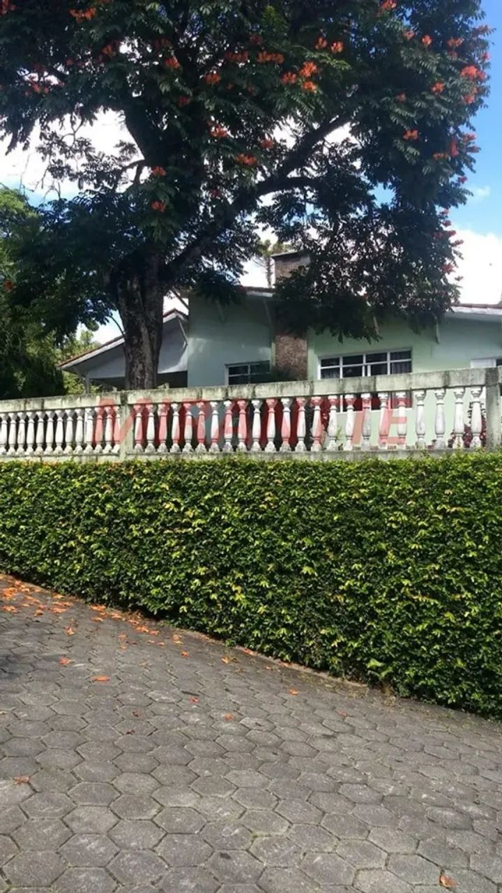 Casa à venda e aluguel em Mairiporã