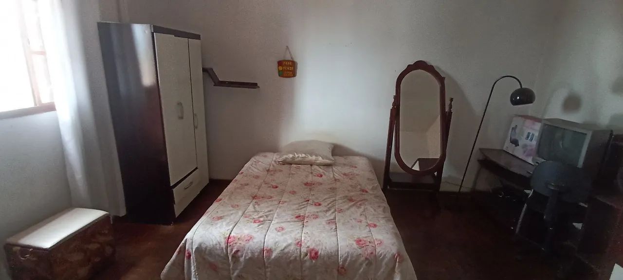 Quarto grande com banheiro no Coração Eucarístico próximo Puc  - Foto 4