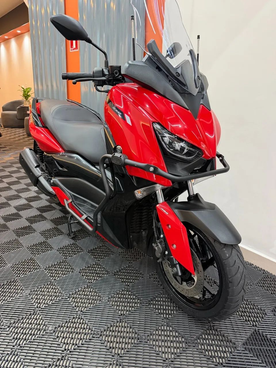 Xmax 250 2024 