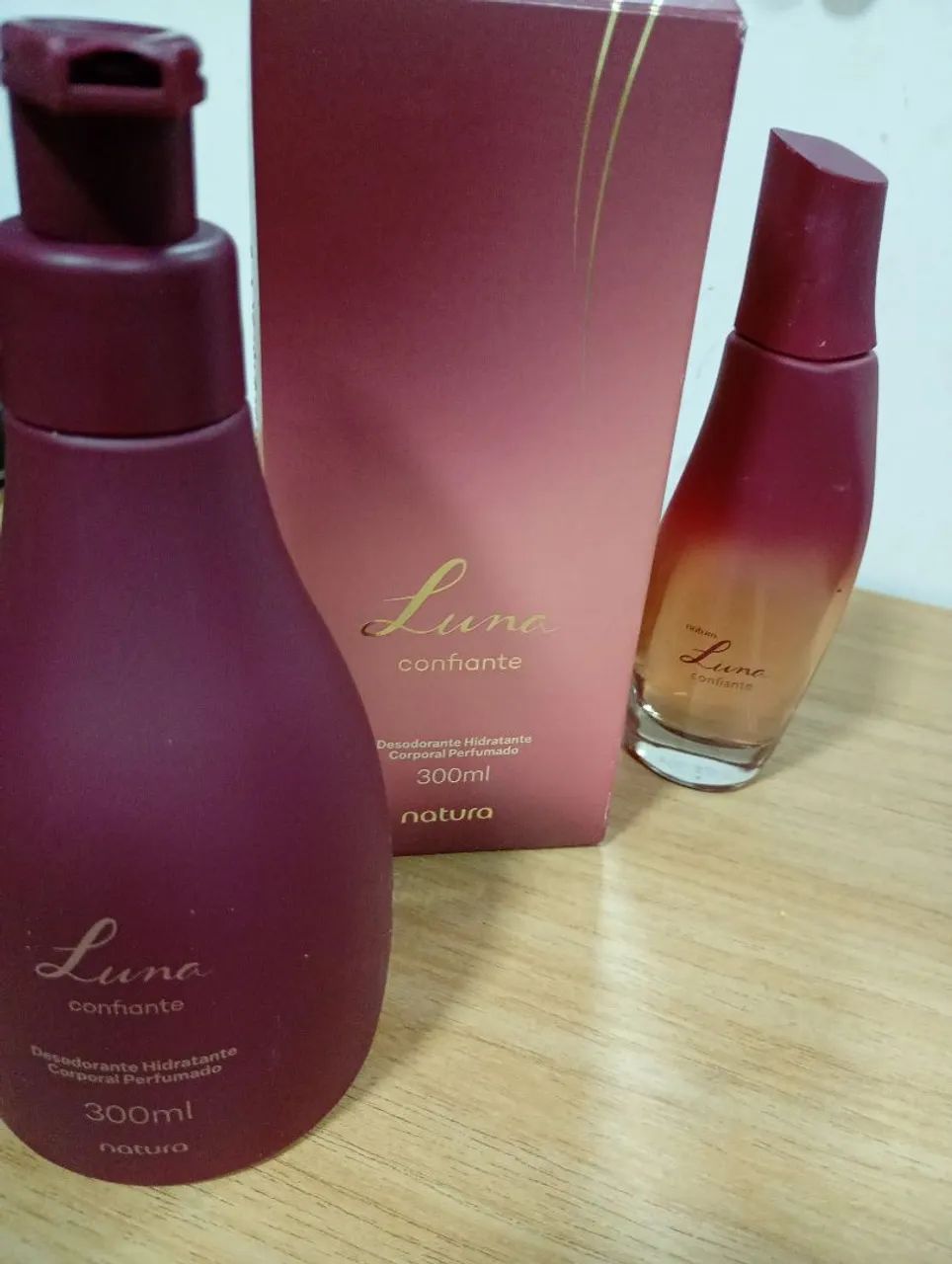 Vende um combo da natura , perfumes e hidratante  - Foto 2