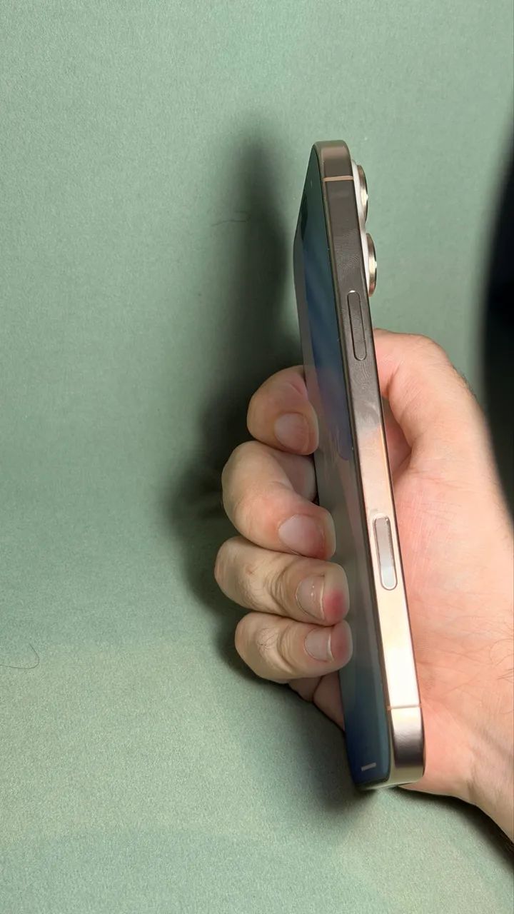 iPhone 16 pro Max 512gb - Foto 4