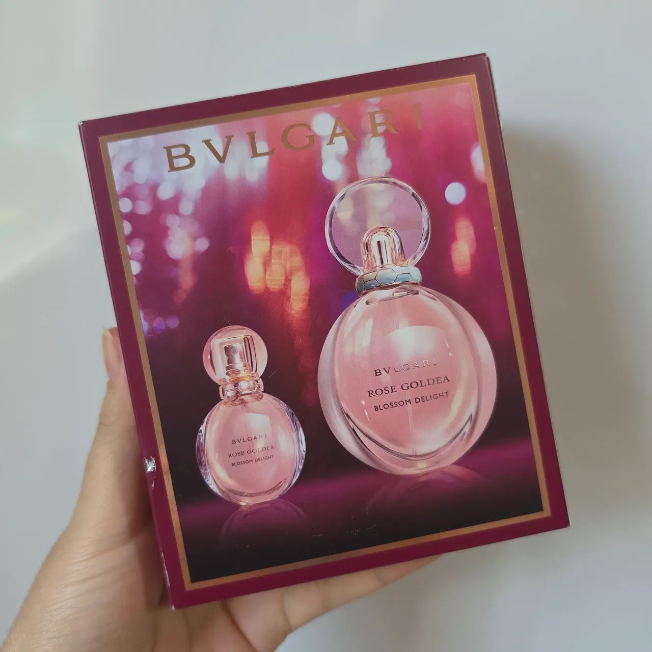 Kit Bvlgari Rose Goldea Blossom Delight EDP 75 ml + miniatura 15 ml - Foto 2