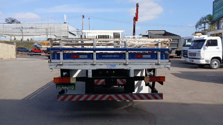 Mb 1016 Accelo Ano 2013 - Foto 4