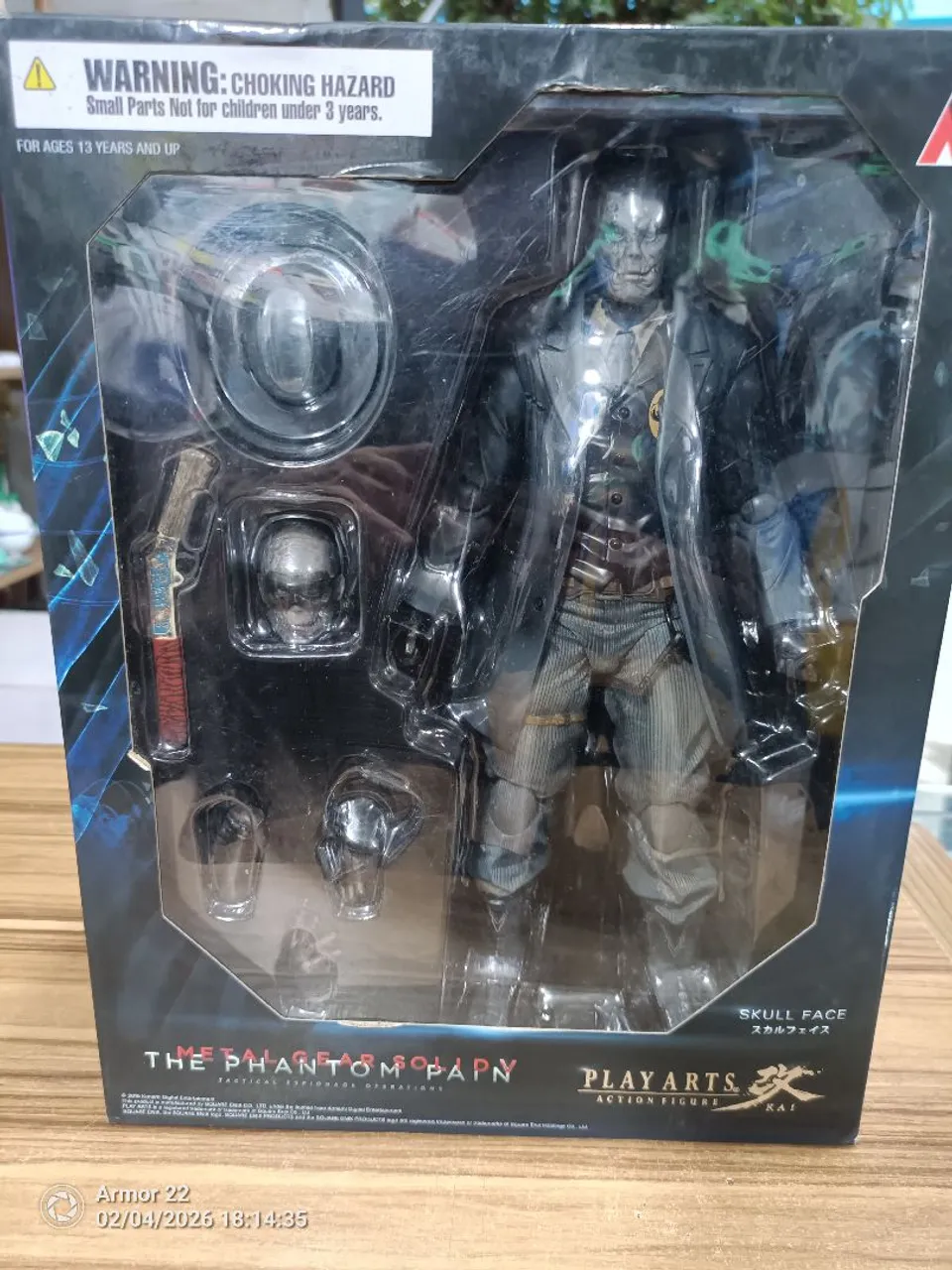 Metal gear solid Big Boss Naked snake peace walker play arts kai