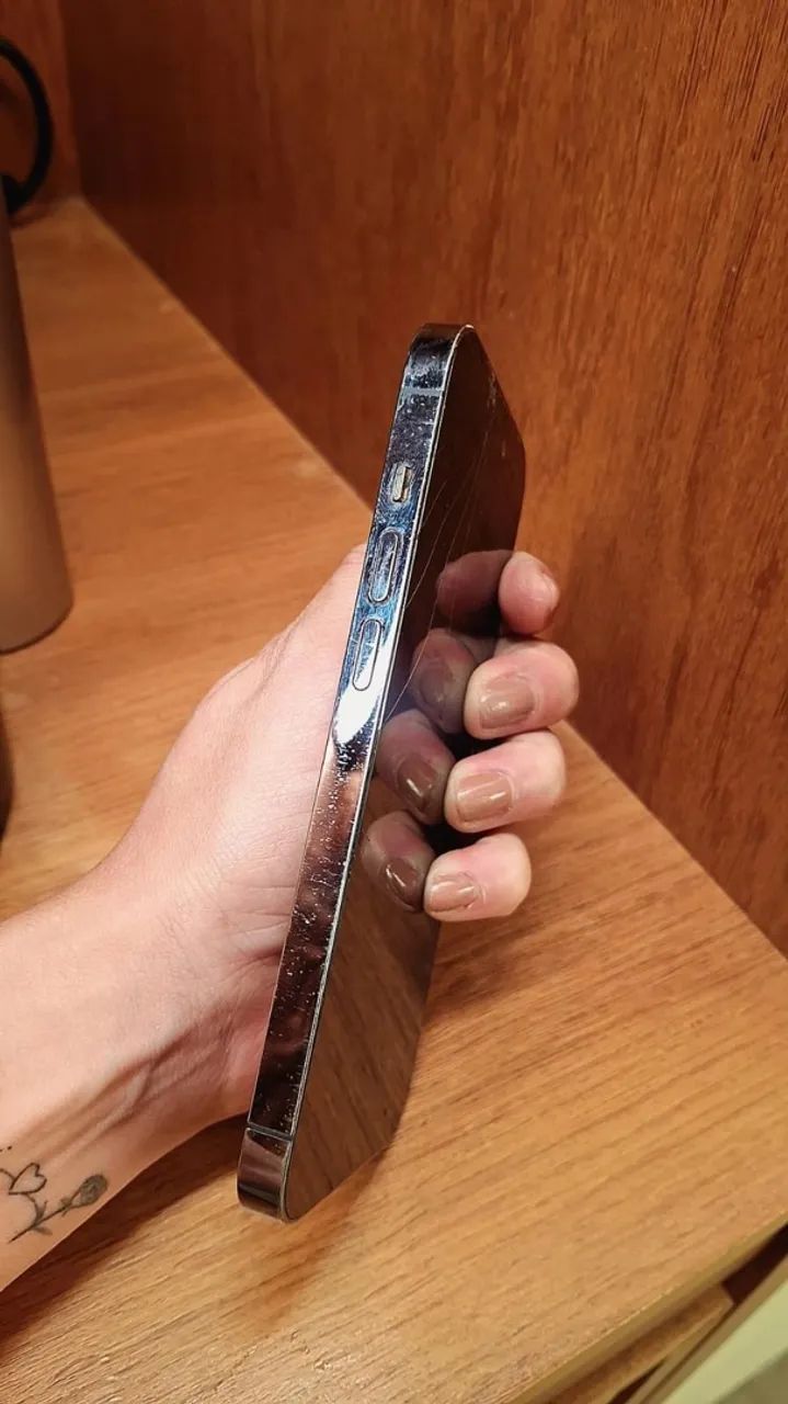iPhone 14 Pro roxo 256 gigas  - Foto 2