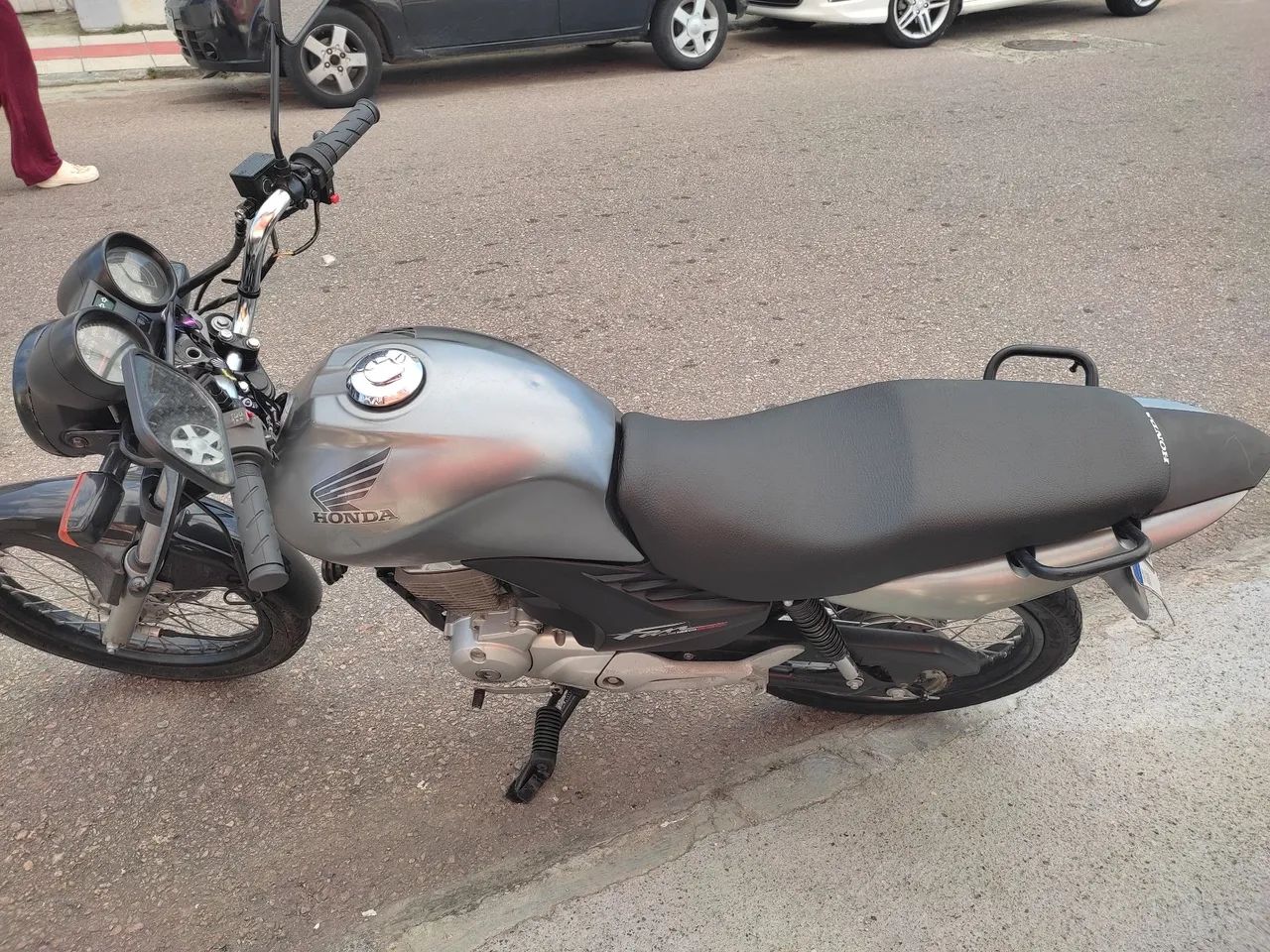 HONDA CG 150 FAN ESDI 2011 PRATA - Foto 3
