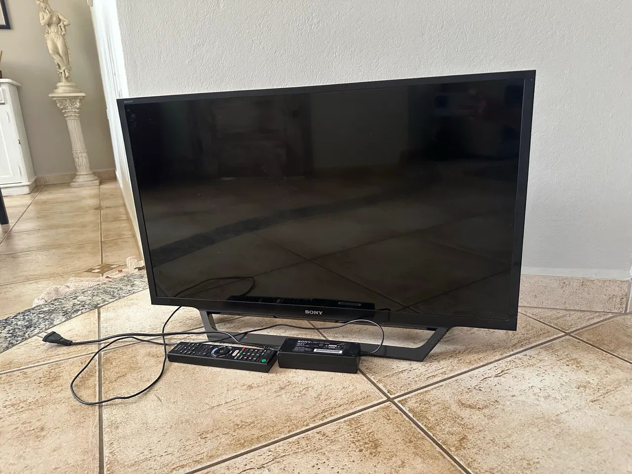 Smart TV Sony KDL-32W655D (usada) - Foto 3