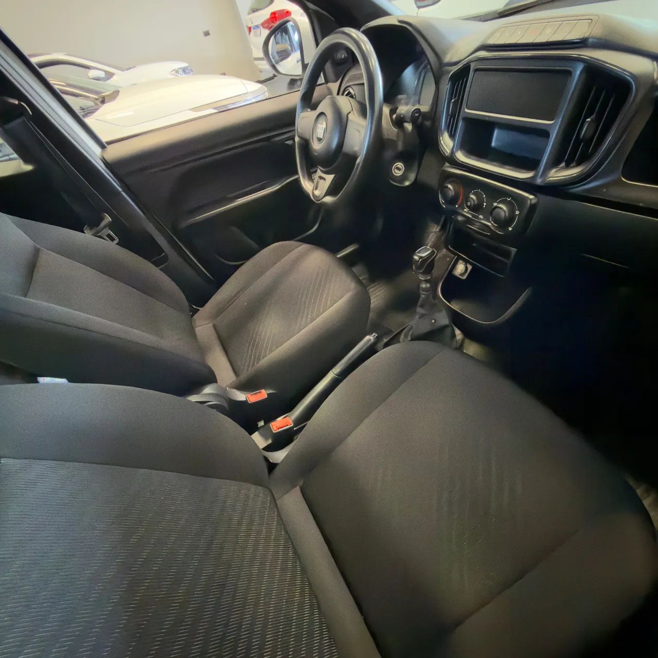 Fiat Strada Endurance 1.4 Flex 8V CS Plus 2023 - Foto 2