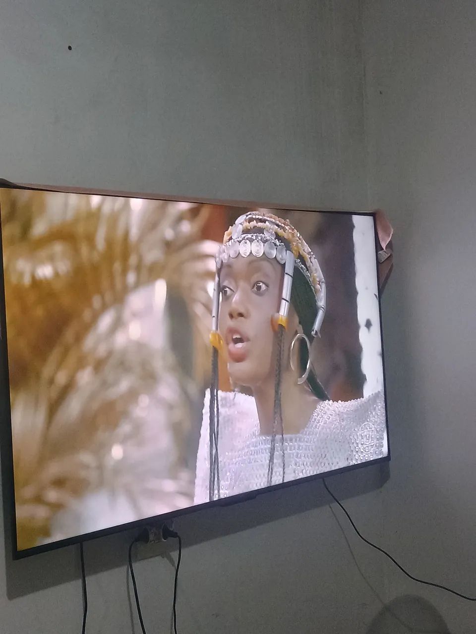 Vendo tv 55 polegadas,com 9 meses de uso.