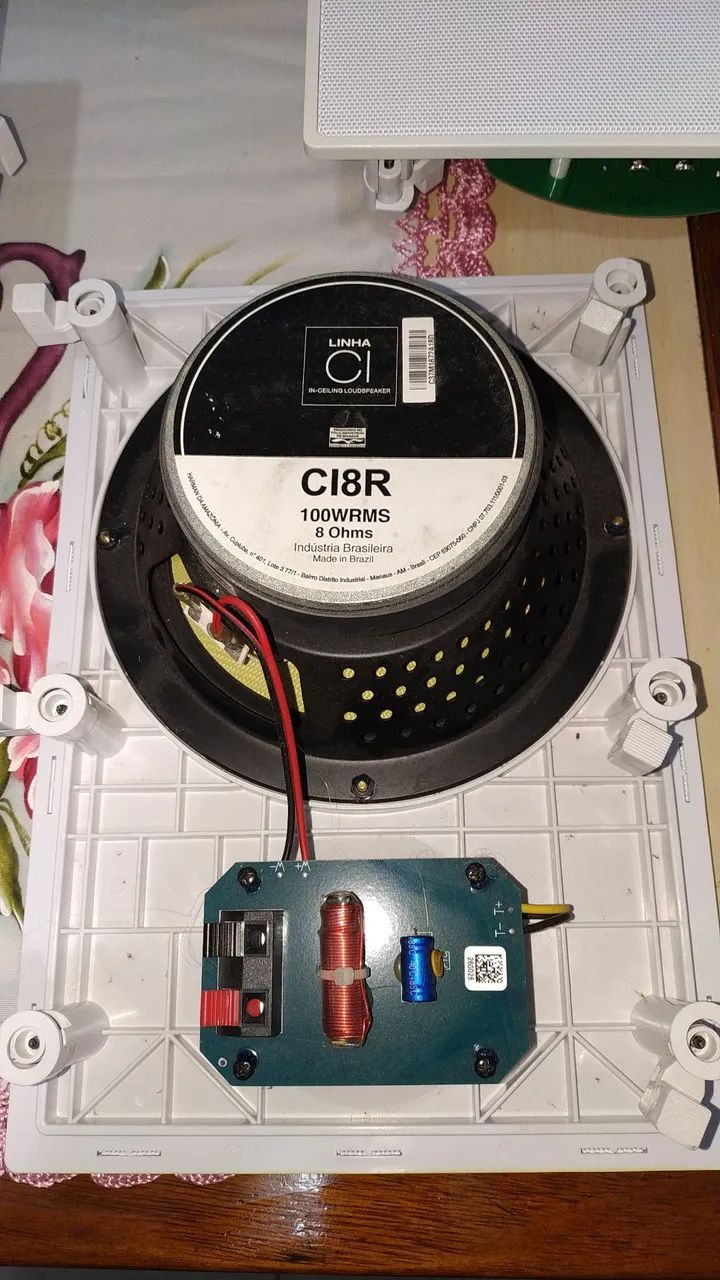 Caixa de Som JBL CI8R PLUS KIT com 5 caixas para embutir  - Foto 3