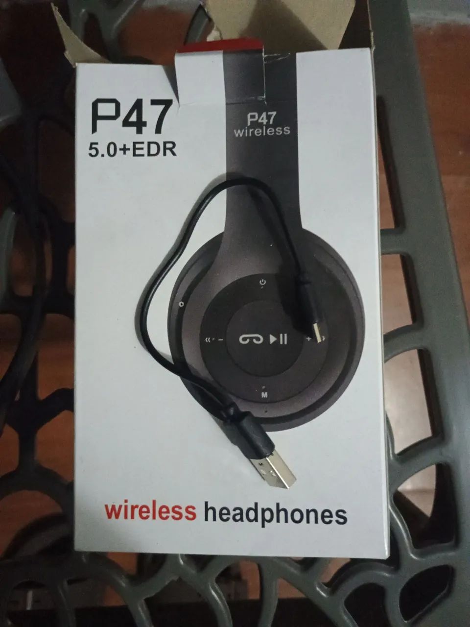 Headphone wireless P47 5.0+ EDR.  - Foto 2