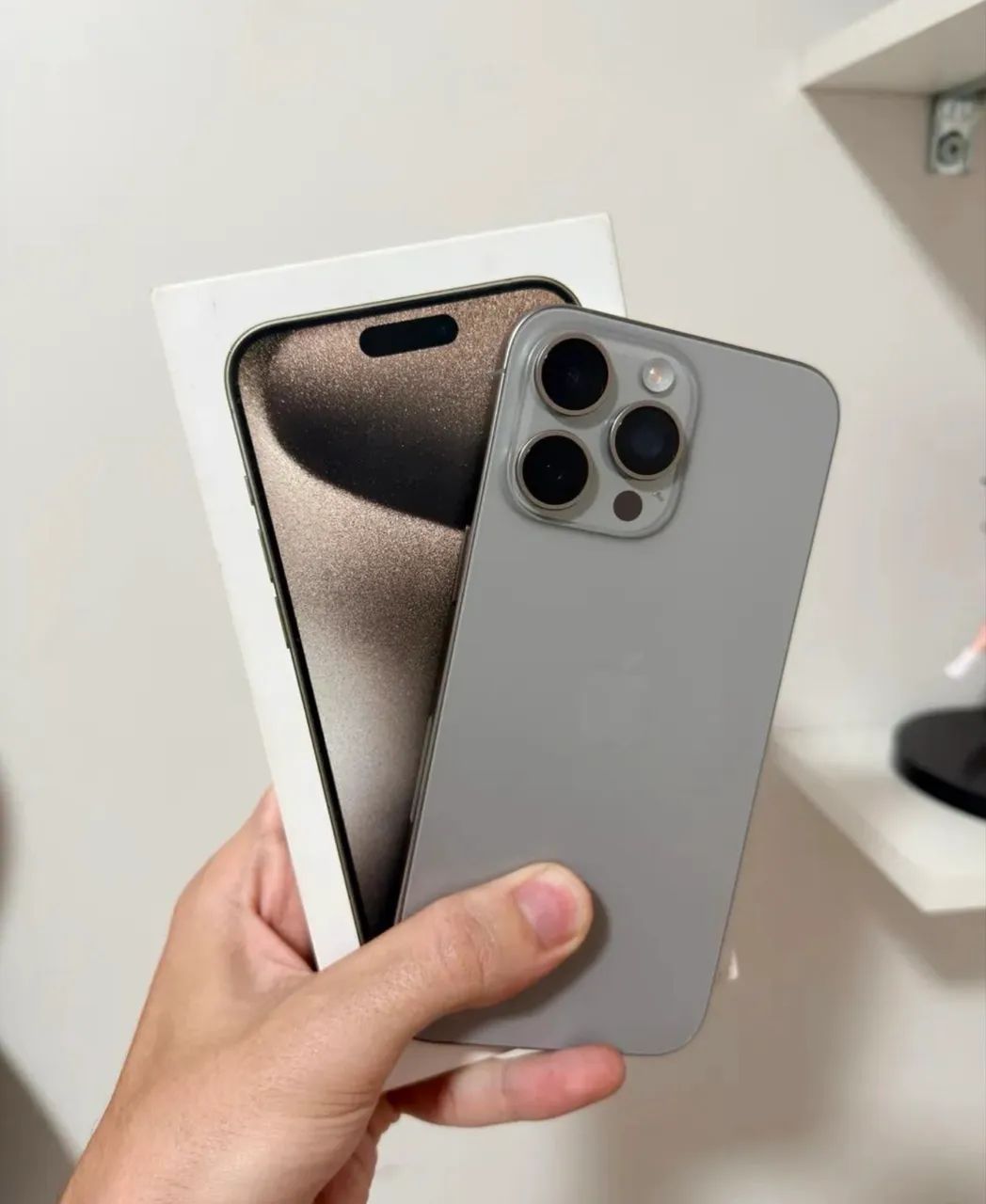 iPhone 15 pro max unico dono sou de Linhares 