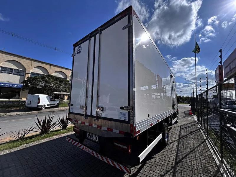 11-180 DELIVERY PRIME COM BAÚ REFRIGERADO FRIGORÍFICO - Foto 2