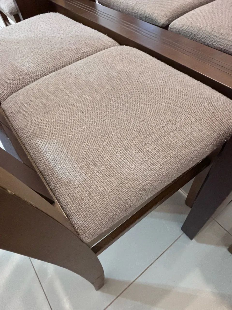 Mesa de Jantar com Tampo de Vidro e 6 Cadeiras - Foto 4
