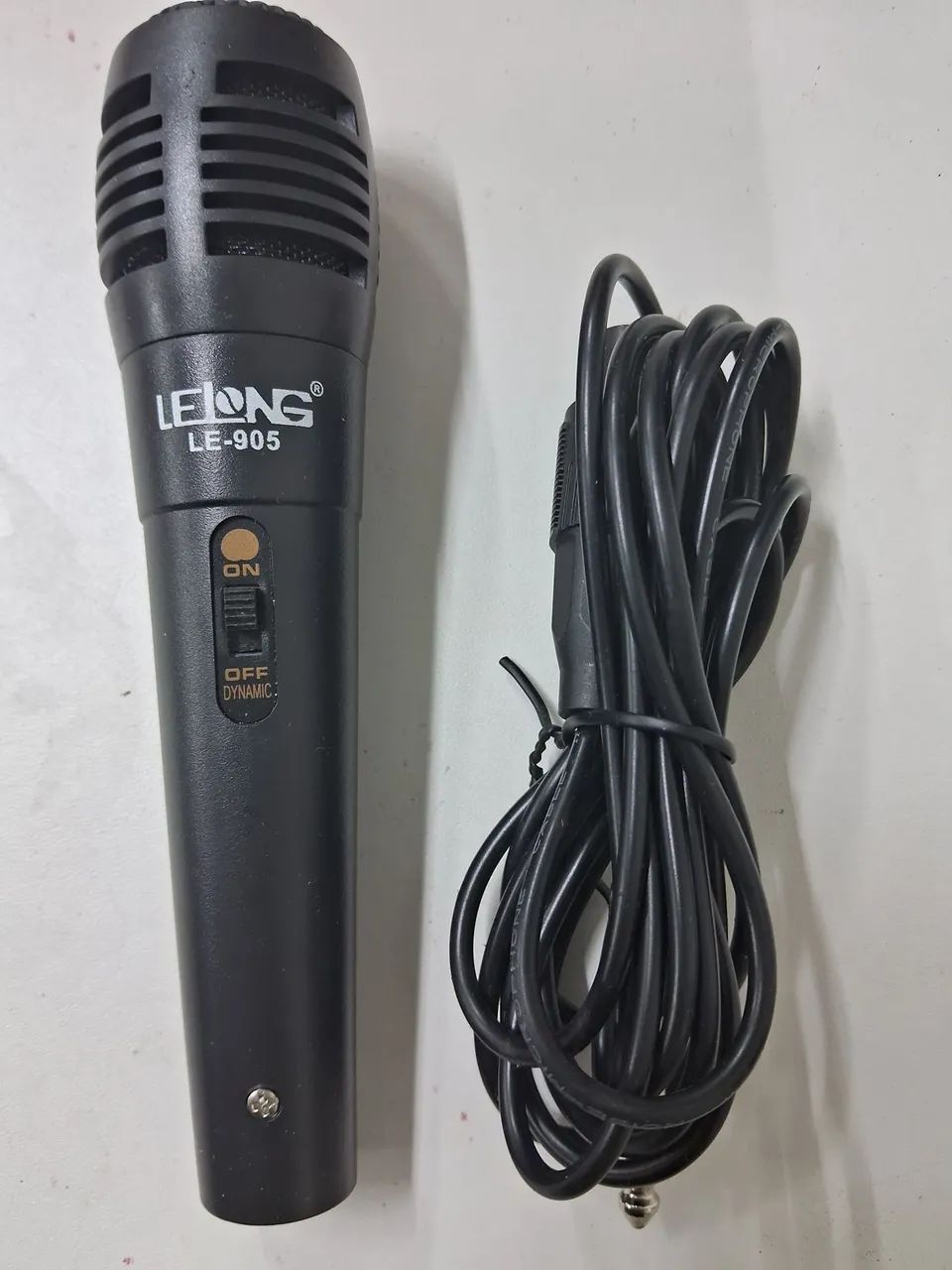 Microfone  com Fio Lelong LE-905