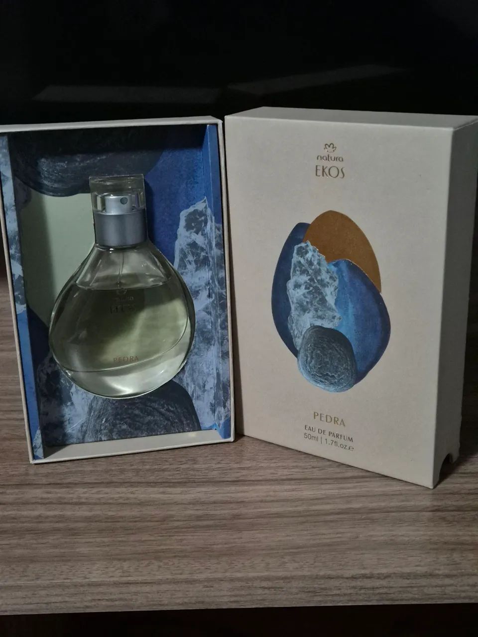 Natura Ekos Pedra perfume