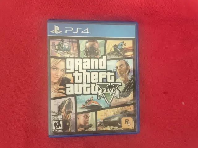 GTA V Ps4 (usado)