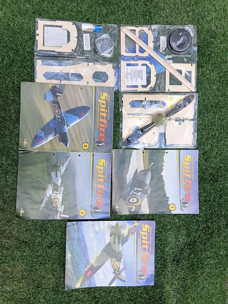 Fascículo 1,2 e 3 avião Spitfire  - Foto 2