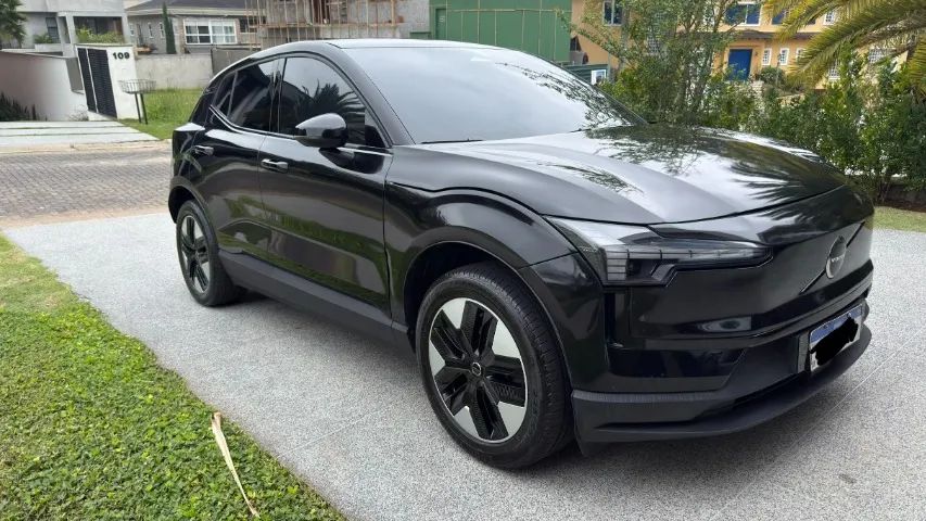 Volvo EX30 E60 Core (elétrico) 2024 - Foto 2