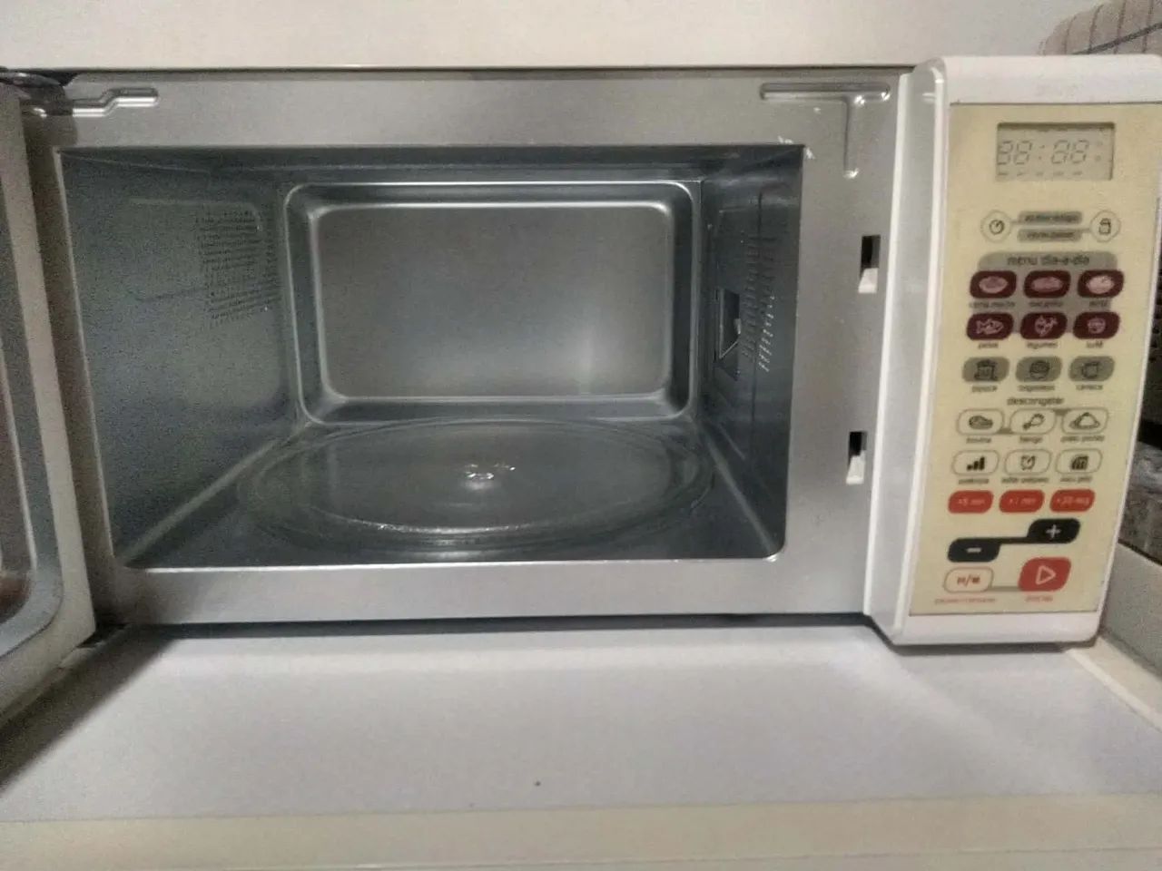 MICROONDAS BRASTEMP 31 LITROS PRATEADO ? - Foto 3