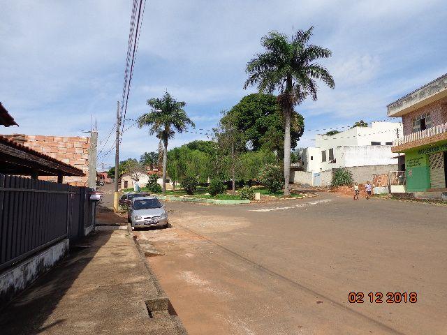 Excelente casa na Praça Danilo Macedo ( Centro Luz /MG)