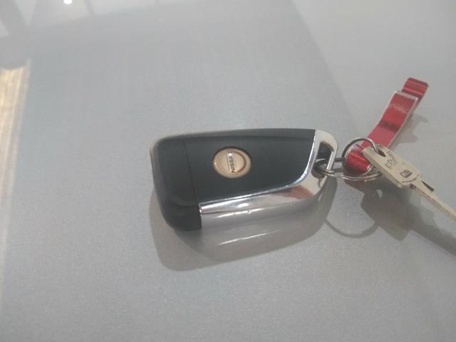 Vendo ou troco tiida legalizado baixo - Foto 2