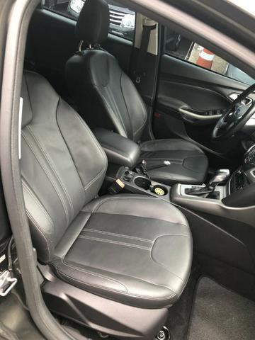 Ford Focus Hatch SE Plus 2014 - Foto 8