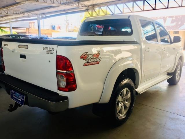 TOYOTA HILUX CD SRV D4-D 4X4 3.0 TDI DIESEL AUT - Foto 6
