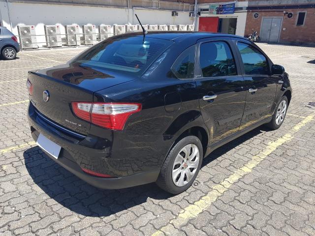 Grand Siena Attractiv 1.4 Com GNV (Valor Real) - Foto 3