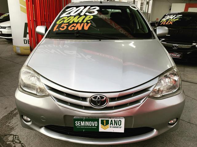 (Junior Veículos)Toyota Etios Sedan Xs 1.5 Completo+Gnv - Foto 2
