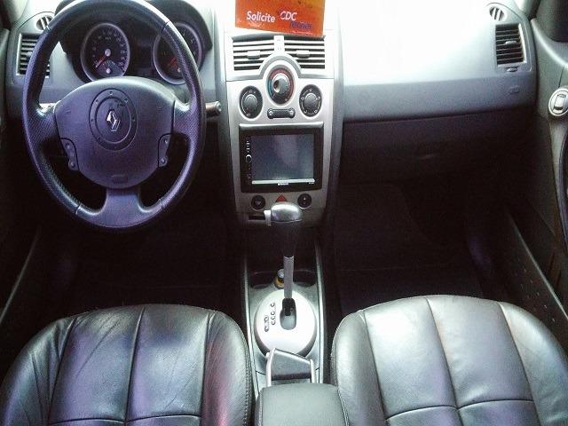 Renault Megane 2.0 Grand Tour - Foto 8