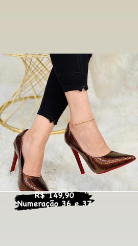 3 scarpins por 149