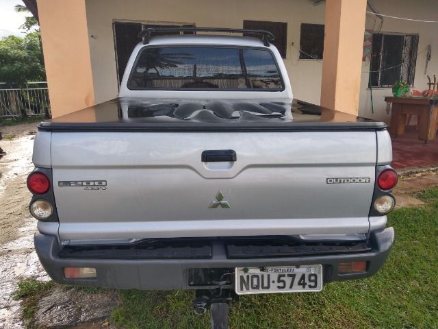 L 200 semi nova - Foto 11