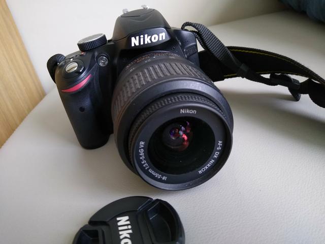 Nikon D3200 +flash circular