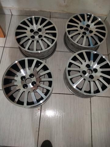 Rodas aro 15 4 furos - Foto 2